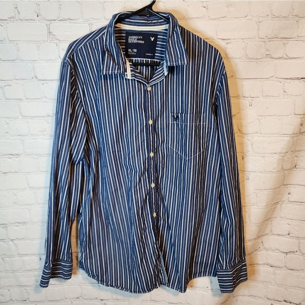 Men's American Eagle "Vintage Fit" longsleeve button-down shirt, size XL